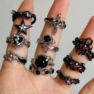 Bague Acier Gothique 9
